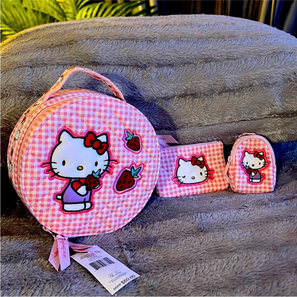 Hello kitty special edition collectible item! Quilted set of two